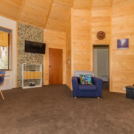 The Snowglobe - Ohakune Modern Yurt Style Chalet Extérieur photo