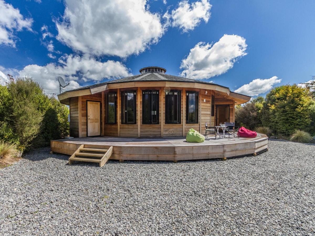 The Snowglobe - Ohakune Modern Yurt Style Chalet Extérieur photo