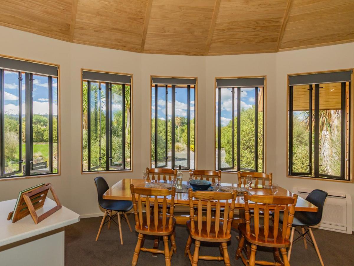 The Snowglobe - Ohakune Modern Yurt Style Chalet Extérieur photo