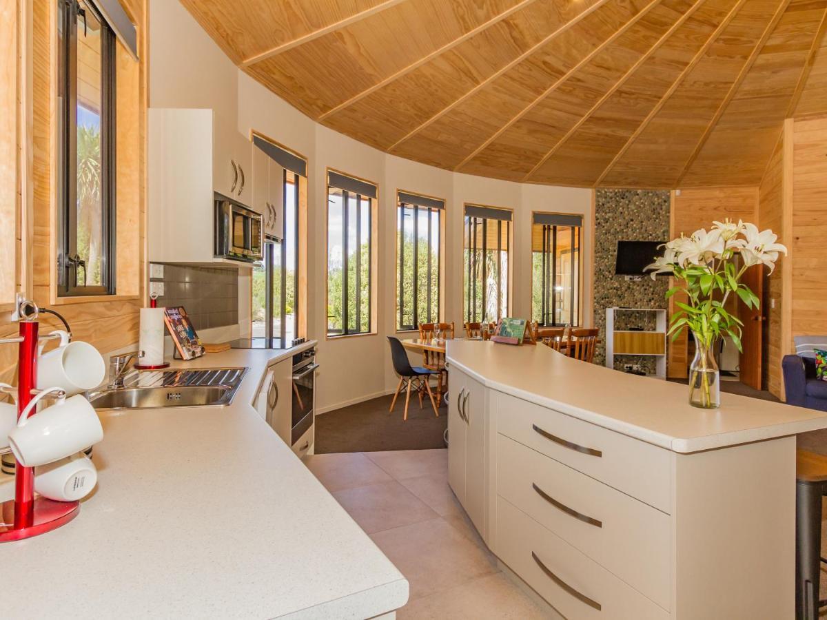The Snowglobe - Ohakune Modern Yurt Style Chalet Extérieur photo