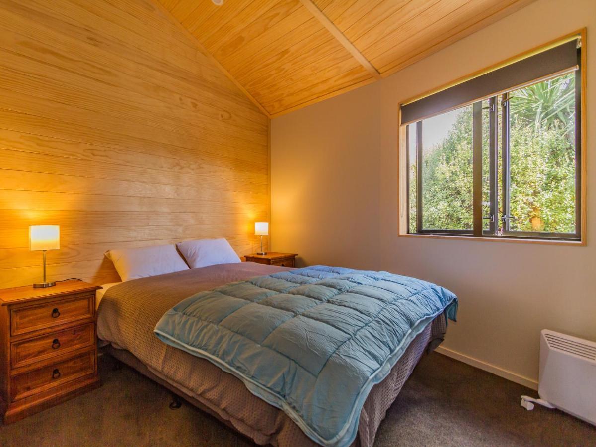The Snowglobe - Ohakune Modern Yurt Style Chalet Extérieur photo